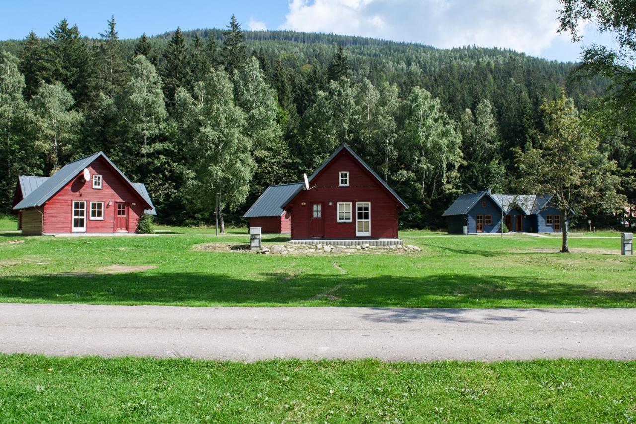 Chalets & Apartments - Base Camp Medvedin Špindlerŭv Mlýn Екстериор снимка