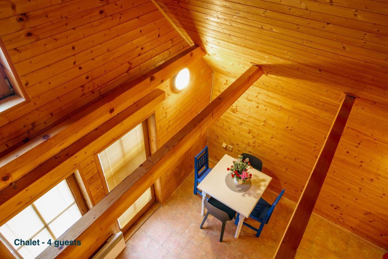 Chalets & Apartments - Base Camp Medvedin Špindlerŭv Mlýn Екстериор снимка